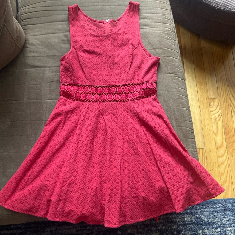 Free people red dress with mid section floral cut out 🌺😍